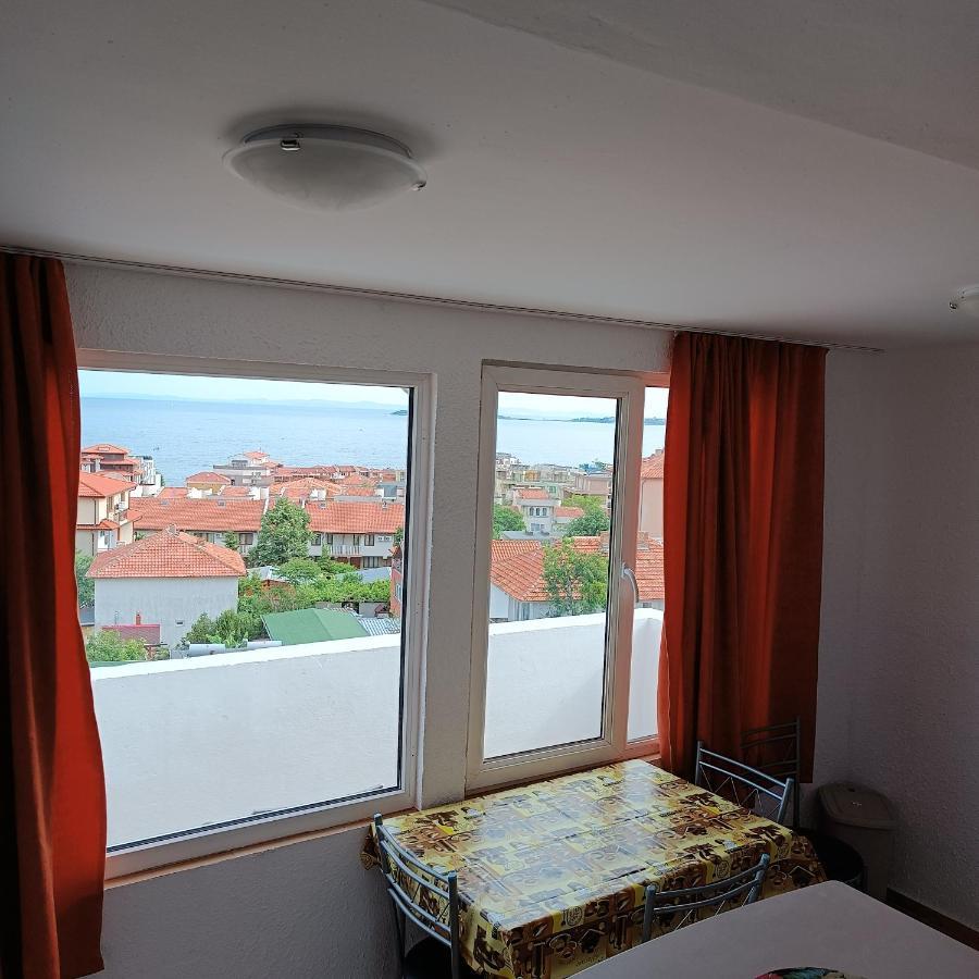 Guest House Olimpiya Sveti Vlas Esterno foto